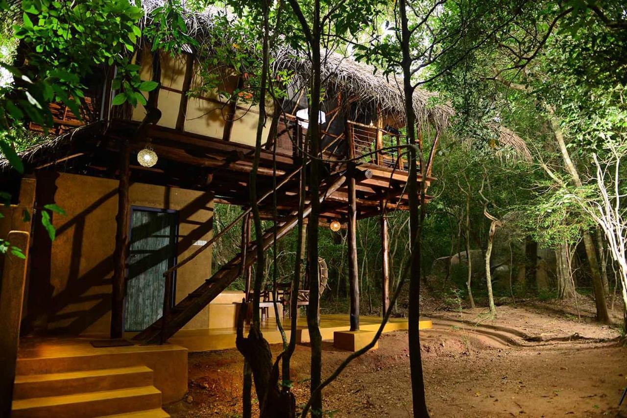 Back Of Beyond - Pidurangala Villa Sigiriya Dış mekan fotoğraf